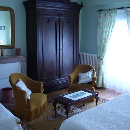 Bed and Breakfast Ferme De Dauval Mandeville-en-Bessin Exterior foto