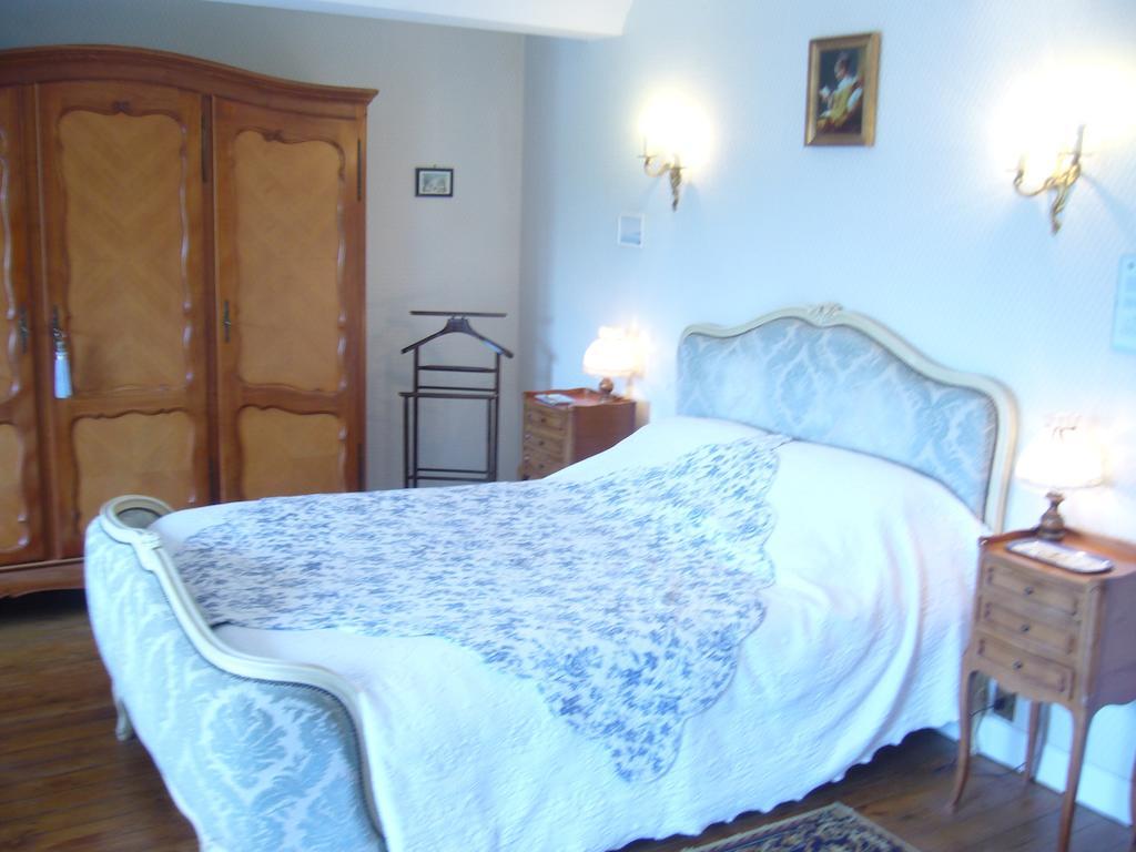 Bed and Breakfast Ferme De Dauval Mandeville-en-Bessin Habitación foto
